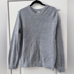 Men’s Gap sweater gray